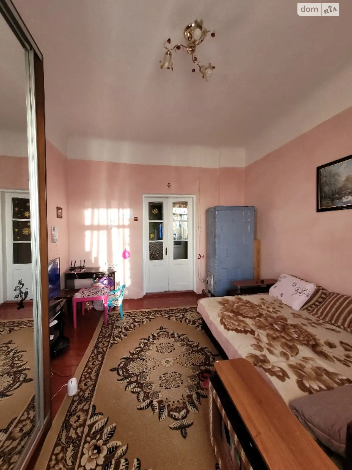 Продается 3-комнатная квартира 60 кв. м в Черновцах - фото 2