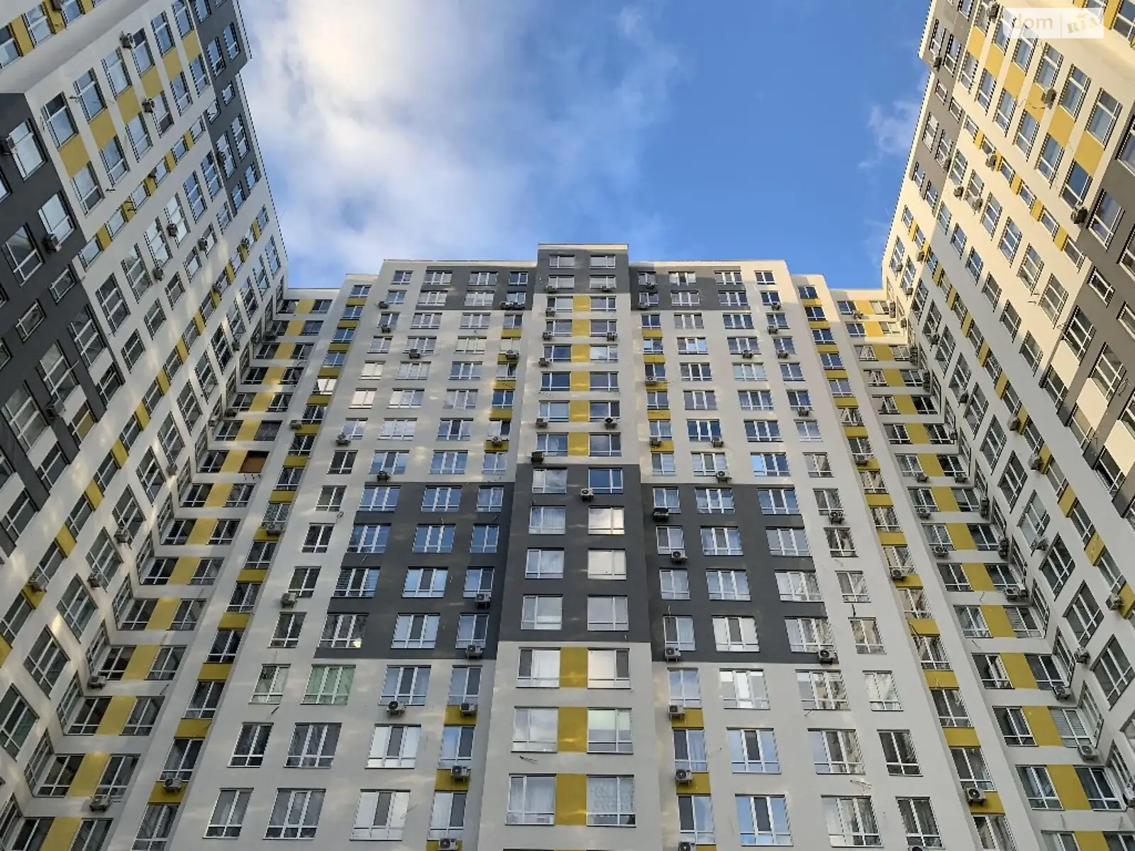 Продається 1-кімнатна квартира 37.4 кв. м у Ірпені, вул. Університетська(Карла Маркса) - фото 1