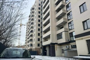 Продается 3-комнатная квартира 87 кв. м в Полтаве, ул. Степного Фронта