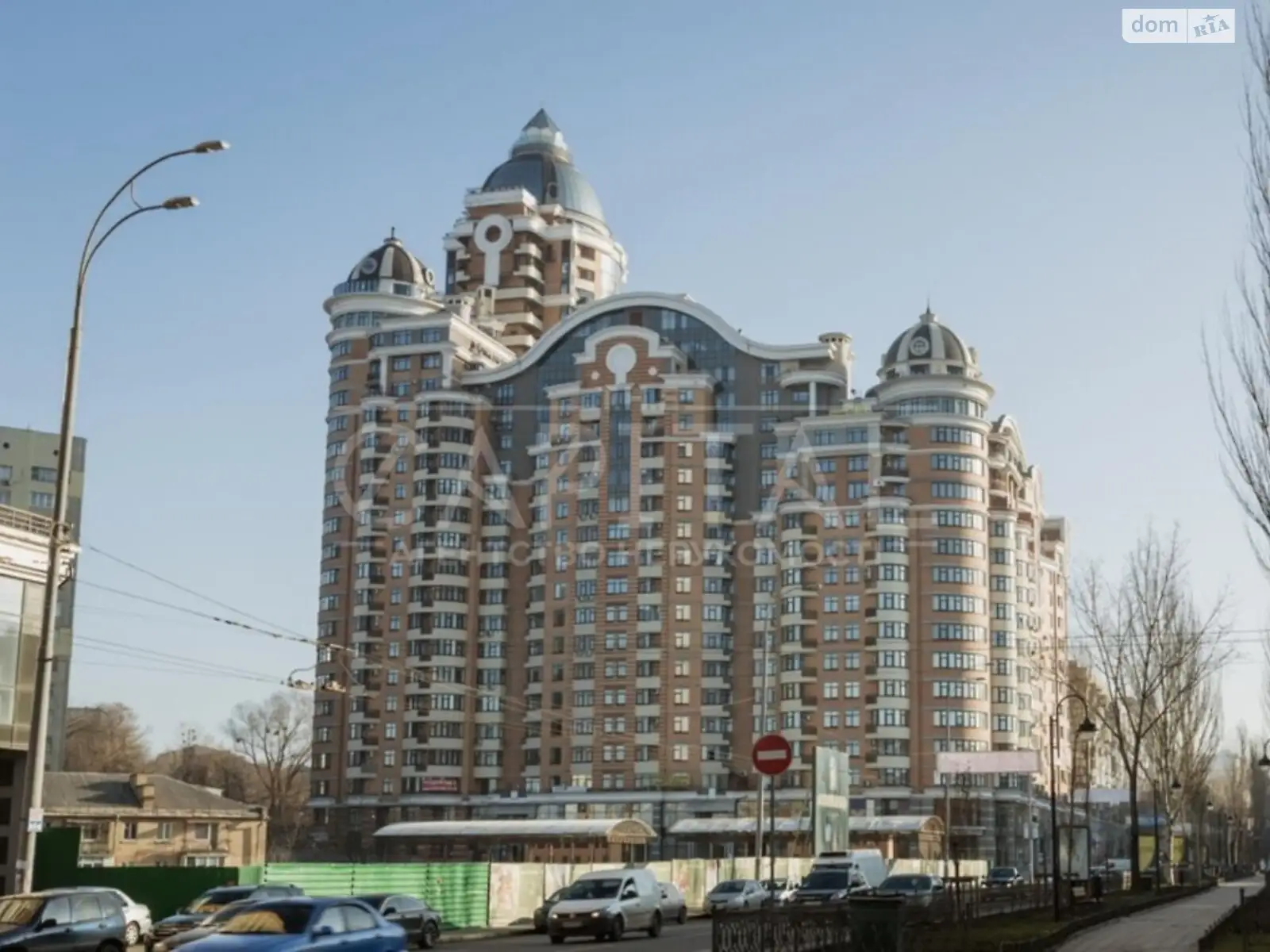 Продается объект сферы услуг 281 кв. м в 1-этажном здании, цена: 790000 $ - фото 1