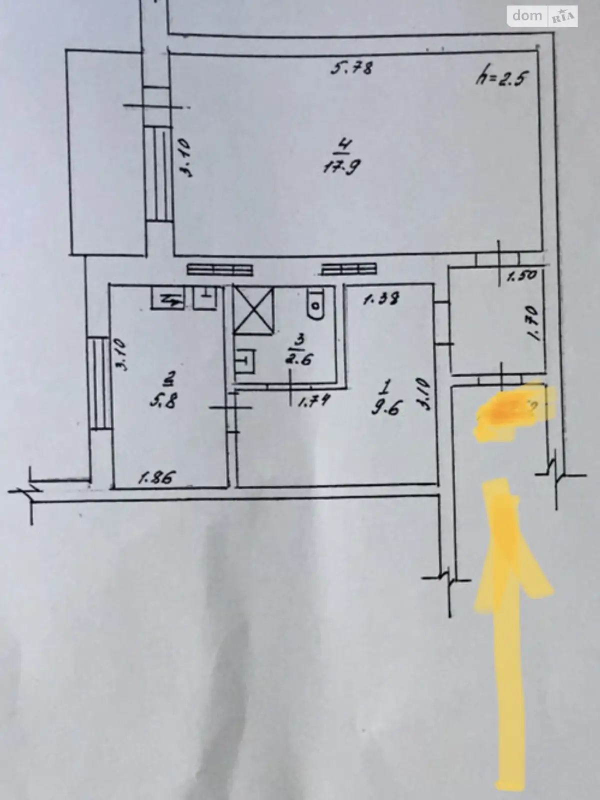 Продается 1-комнатная квартира 38 кв. м в Теплодаре, цена: 14000 $ - фото 1