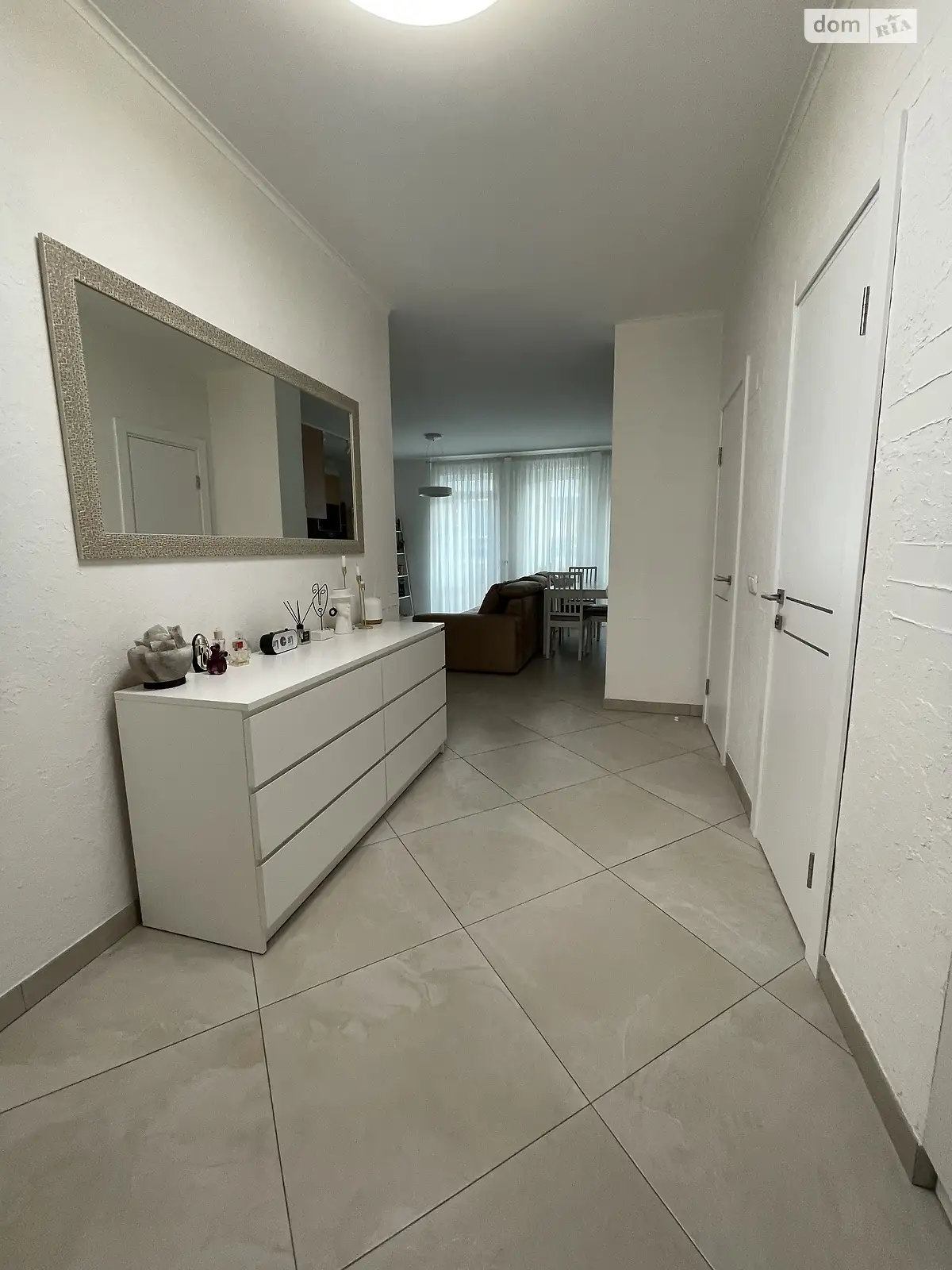 Продается 2-комнатная квартира 87.9 кв. м в Киеве, ул. Львовская, 22А - фото 1