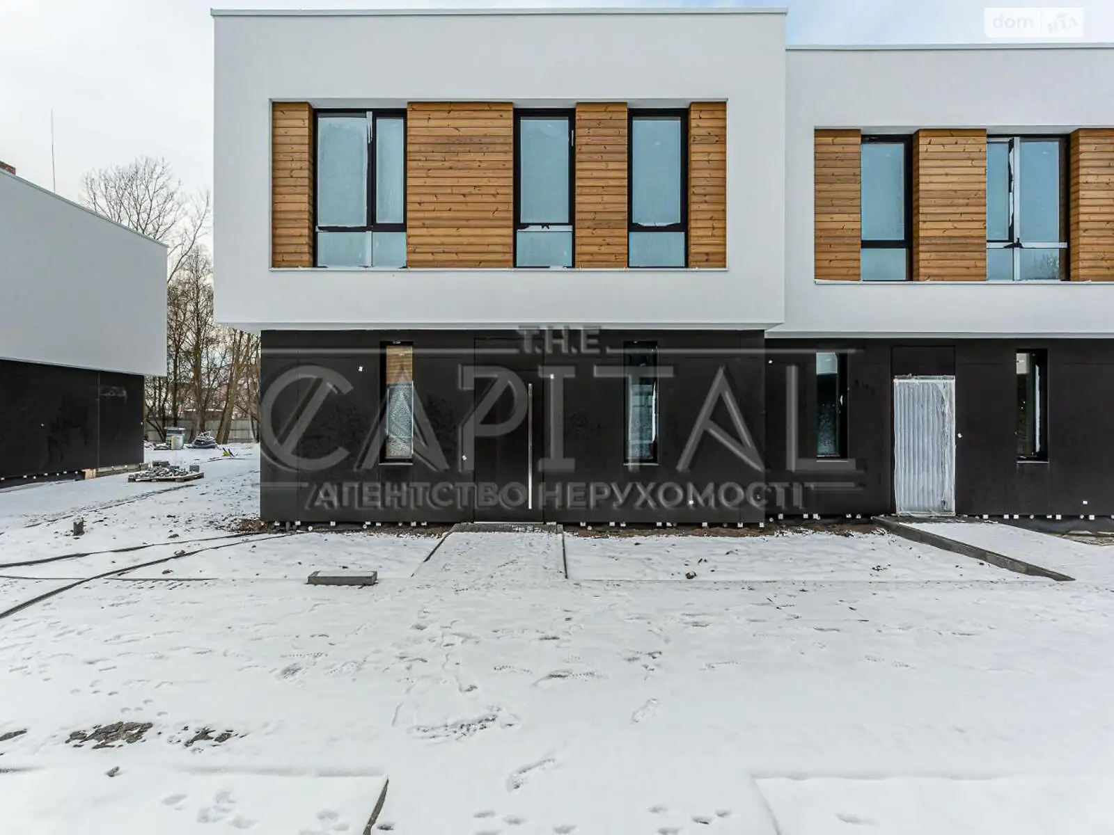 Дарницкий,Киев  Осокорки, цена: 127400 $