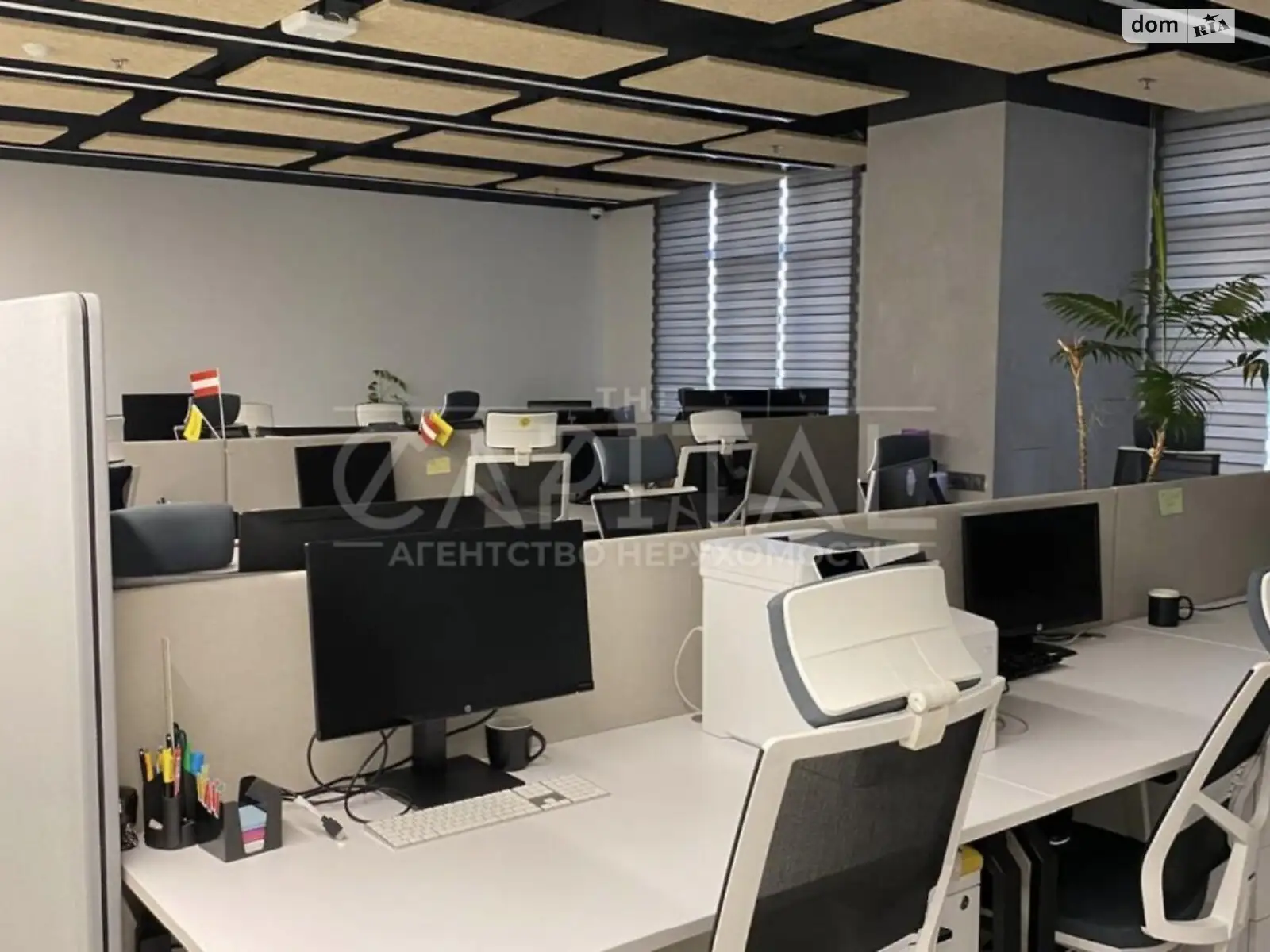 Сдается в аренду офис 1109 кв. м в бизнес-центре, цена: 27550 $ - фото 1