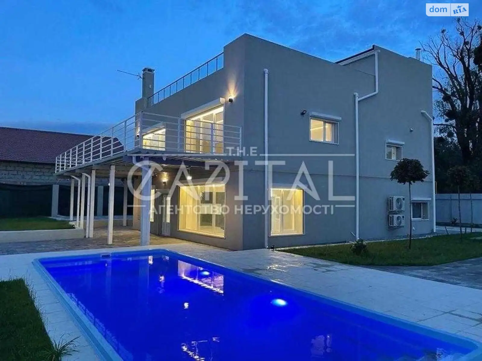 Сдается в аренду дом на 2 этажа 400 кв. м с террасой, цена: 4500 $ - фото 1