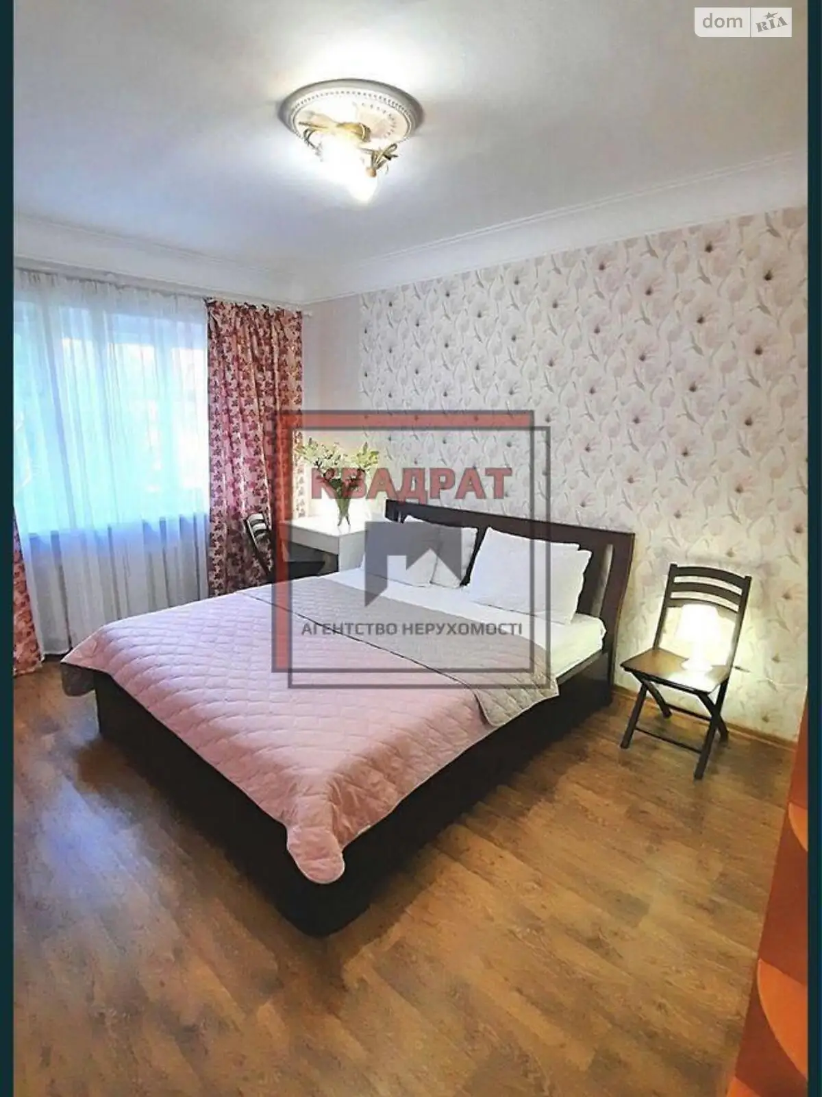 Продается 2-комнатная квартира 44 кв. м в Полтаве, цена: 65000 $