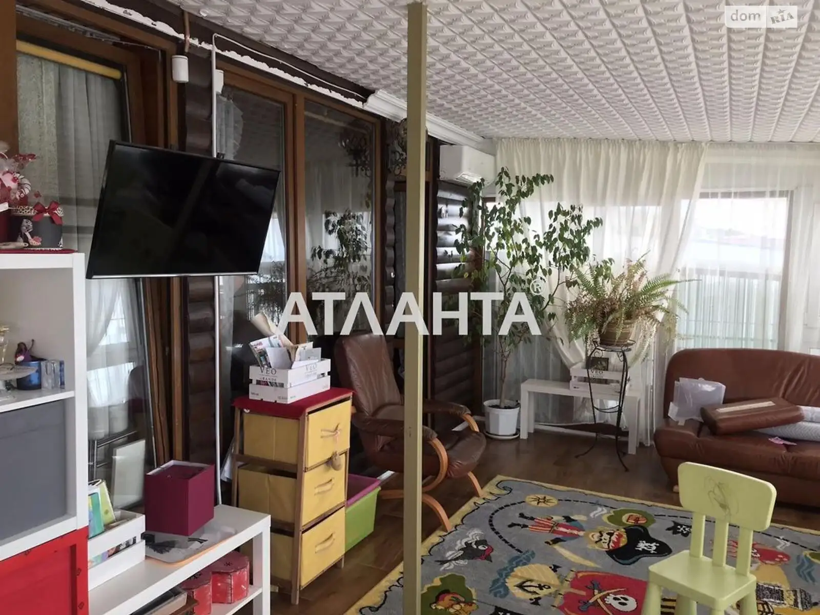 Продается дом на 3 этажа 241.1 кв. м с балконом, цена: 150000 $ - фото 1