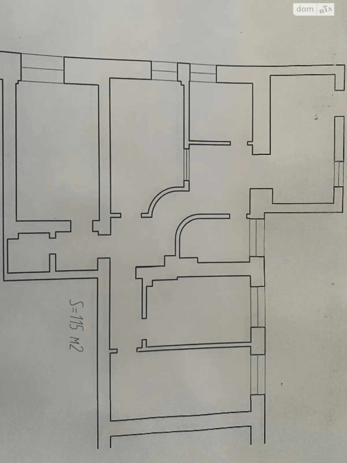 Продается офис 115 кв. м в бизнес-центре, цена: 175000 $