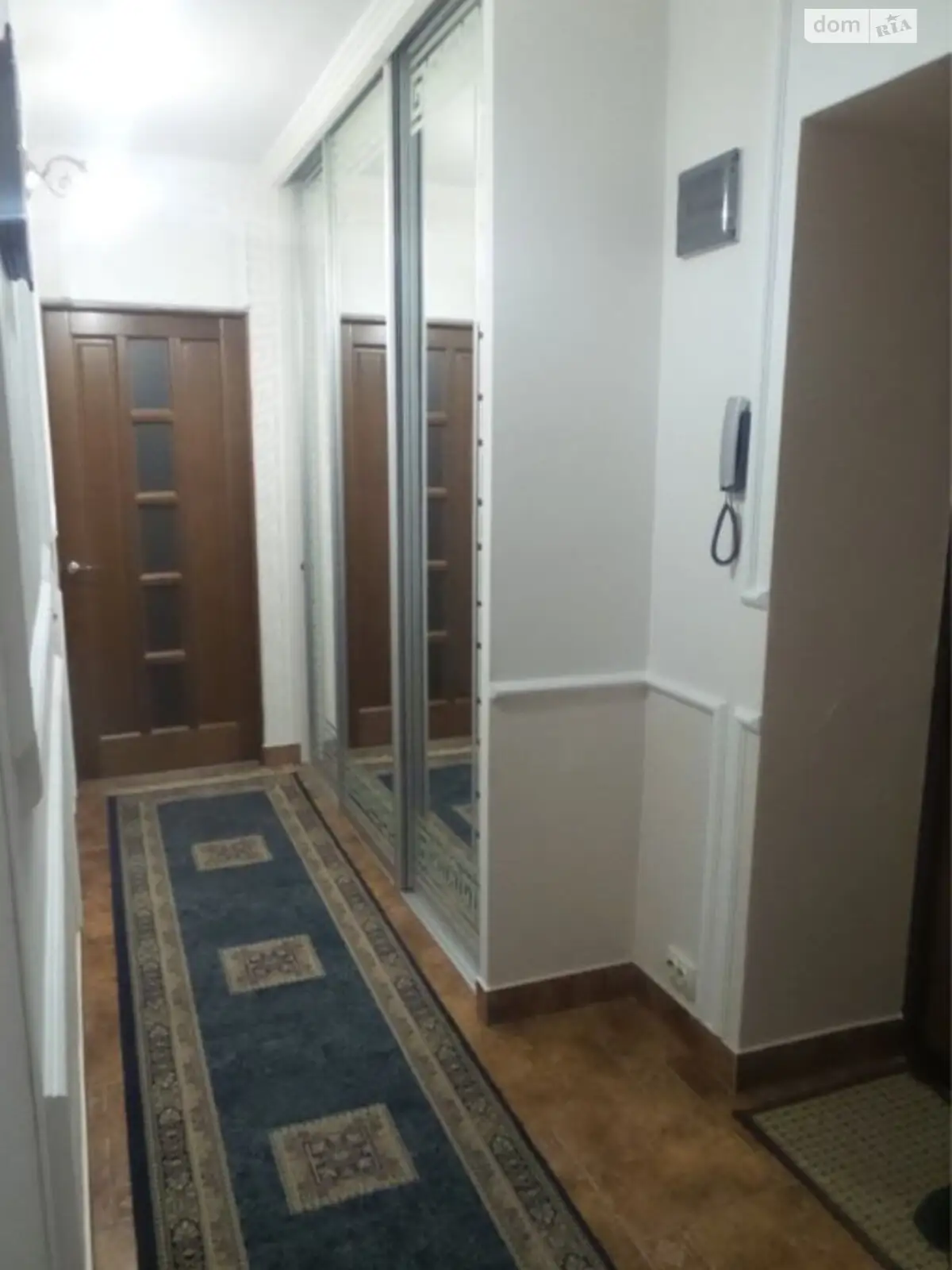 Продается 2-комнатная квартира 62 кв. м в Ивано-Франковске, ул. Химиков, 21 - фото 1