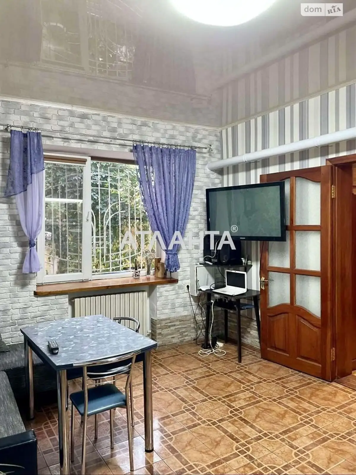 Продается 3-комнатная квартира 117 кв. м в Одессе, ул. Бориса Литвака - фото 1
