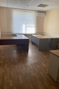 Довгострокова оренда офісного приміщення, Черкаси, р‑н. Залізничний вокзал, Луценка вулиця
