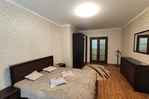 Сдается в аренду 2-комнатная квартира 65 кв. м в Виннице, цена: 12000 грн