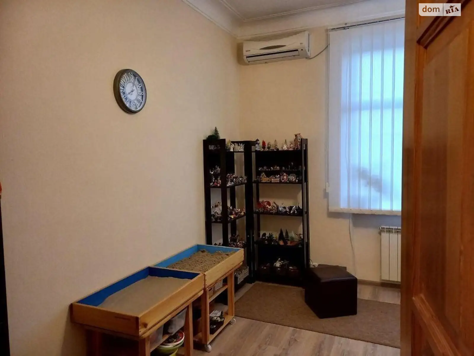 Продается 1-комнатная квартира 55 кв. м в Киеве, ул. Генерала Алмазова, 1 - фото 1