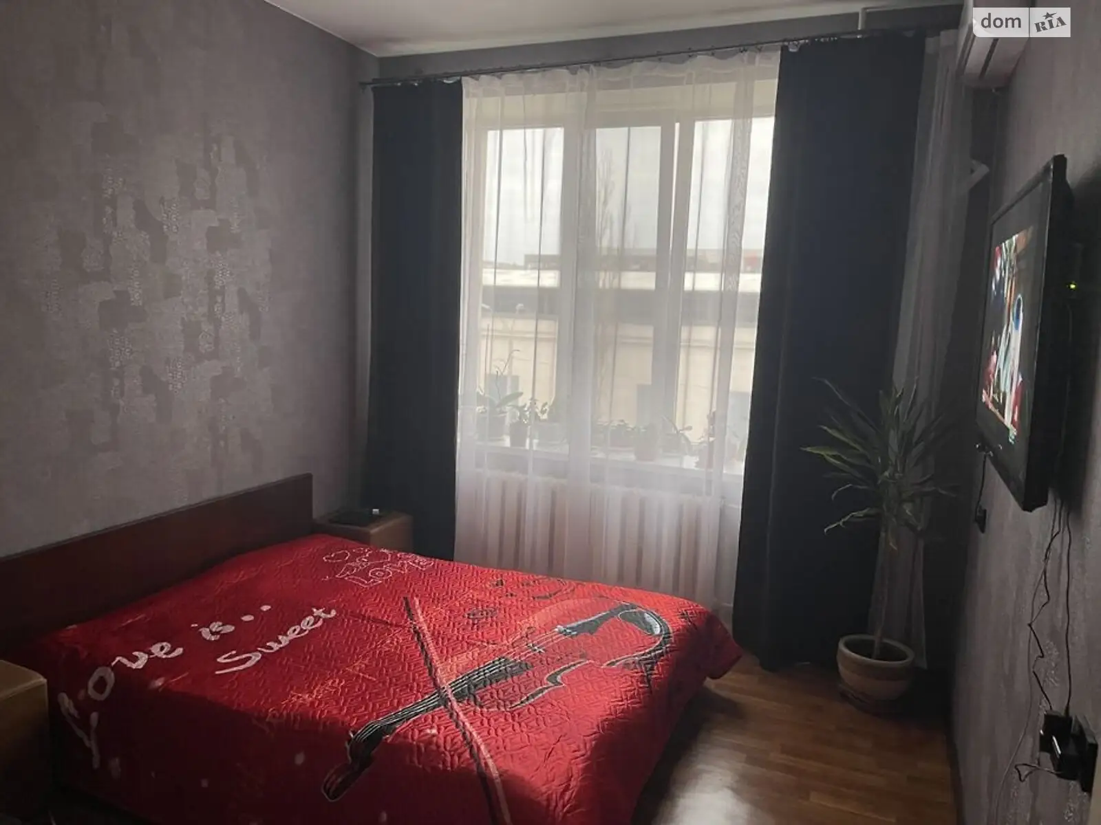 Продается 2-комнатная квартира 33 кв. м в Одессе, цена: 25000 $