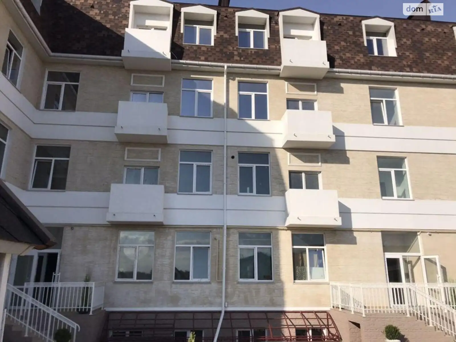 Продается 2-комнатная квартира 66 кв. м в Лесках, цена: 47000 $ - фото 1