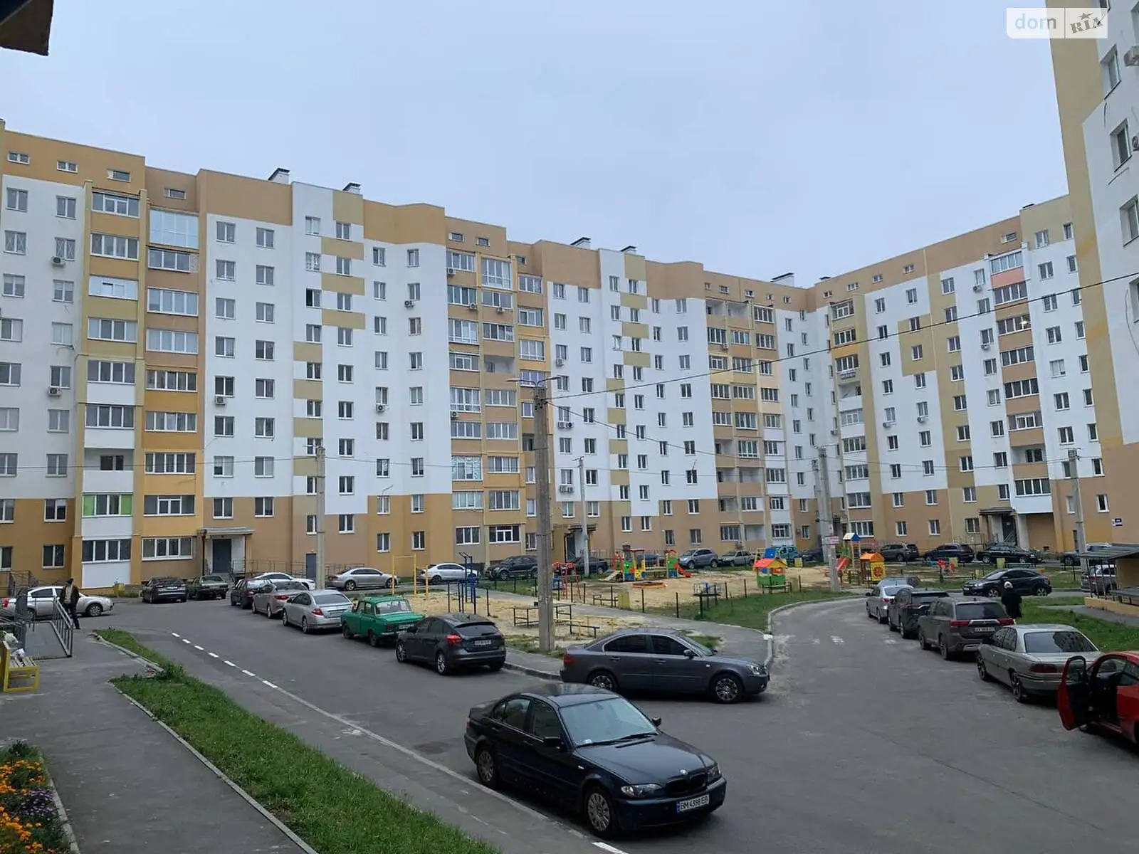 Продається 1-кімнатна квартира 39 кв. м у Харкові, просп. Льва Ландау, 52