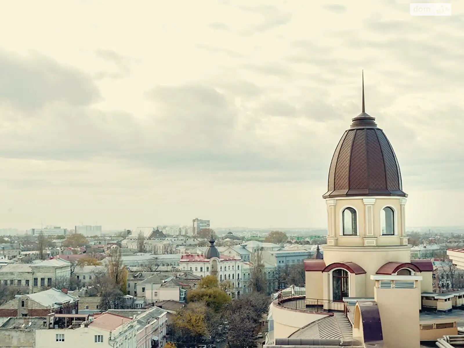 Продается 6-комнатная квартира 303 кв. м в Одессе, спуск Военный, 13 - фото 1