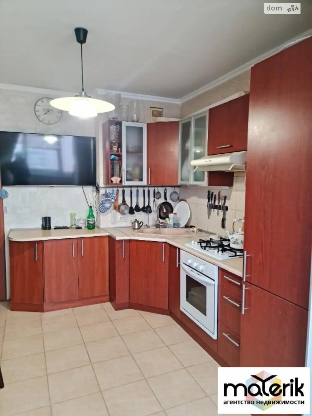Продается 2-комнатная квартира 52 кв. м в Одессе, ул. Академика Заболотного