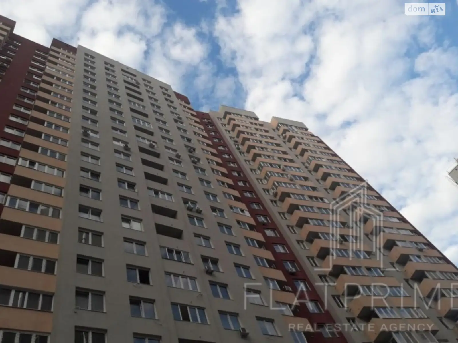 Продается 3-комнатная квартира 72 кв. м в Киеве, пер. Балтийский, 3А