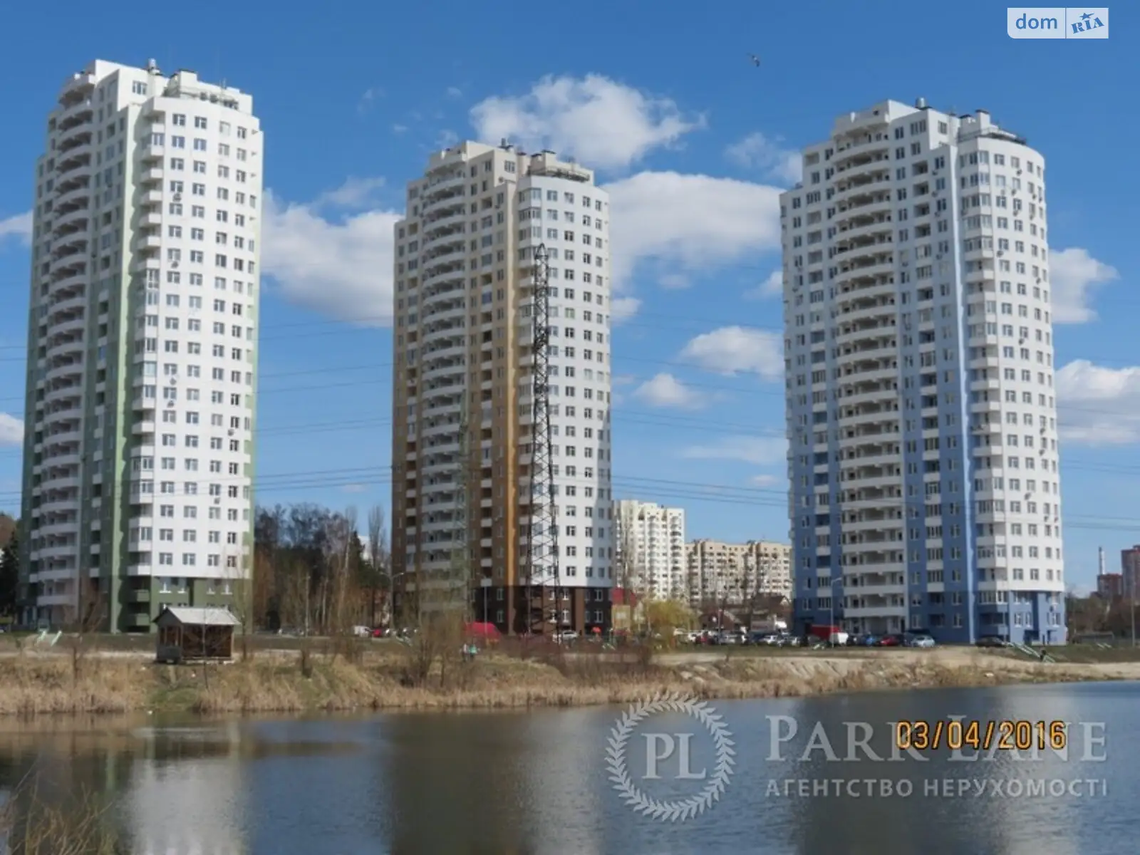 Продается 3-комнатная квартира 120 кв. м в Киеве, ул. Владимира Наумовича, 4А - фото 1