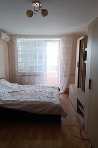 Продаж квартири, Кропивницький, р‑н. Жадова, Жадова Генерала вулиця