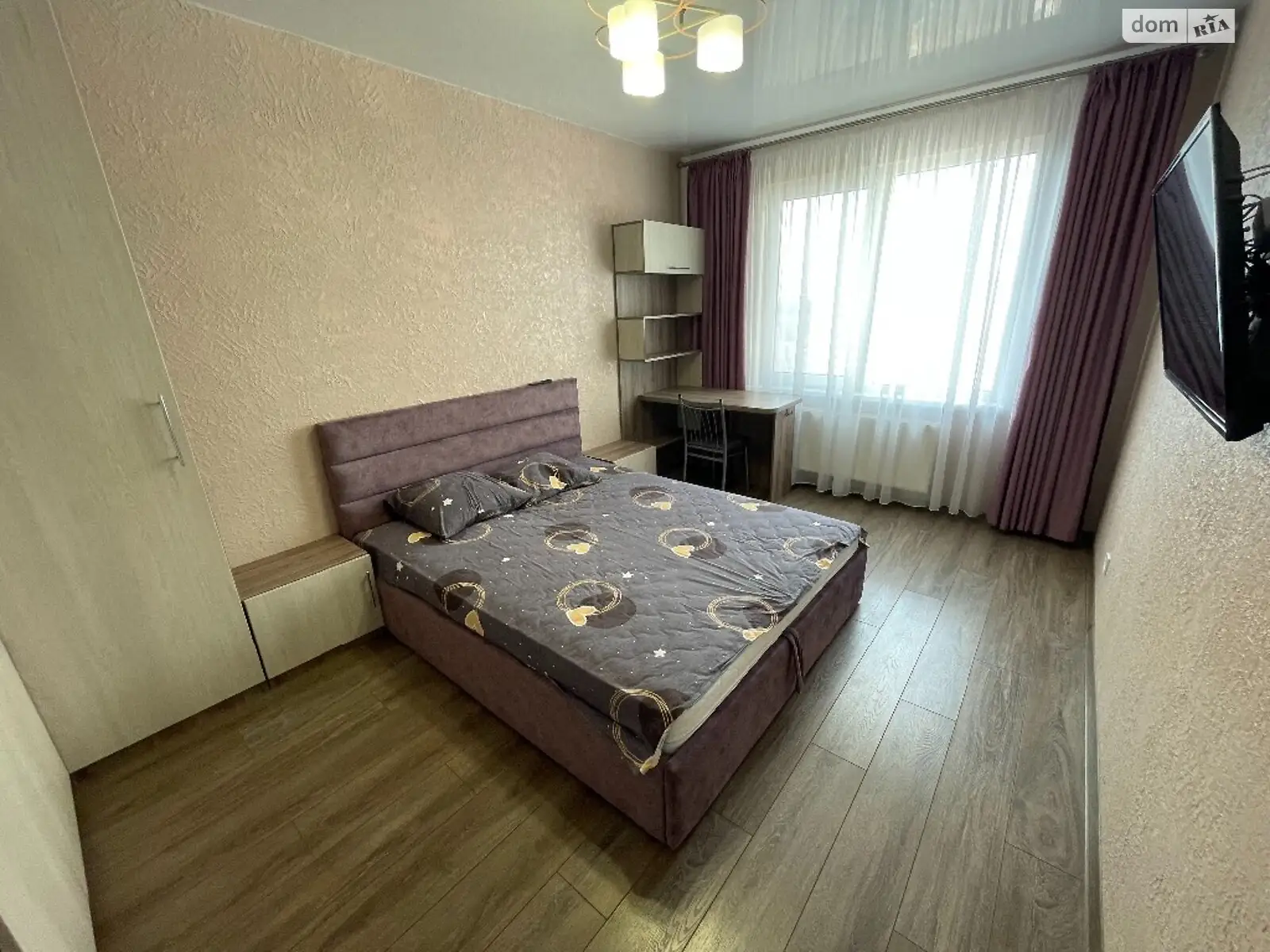 Продається 2-кімнатна квартира 47 кв. м у Одесі, мас. Радужний - фото 1