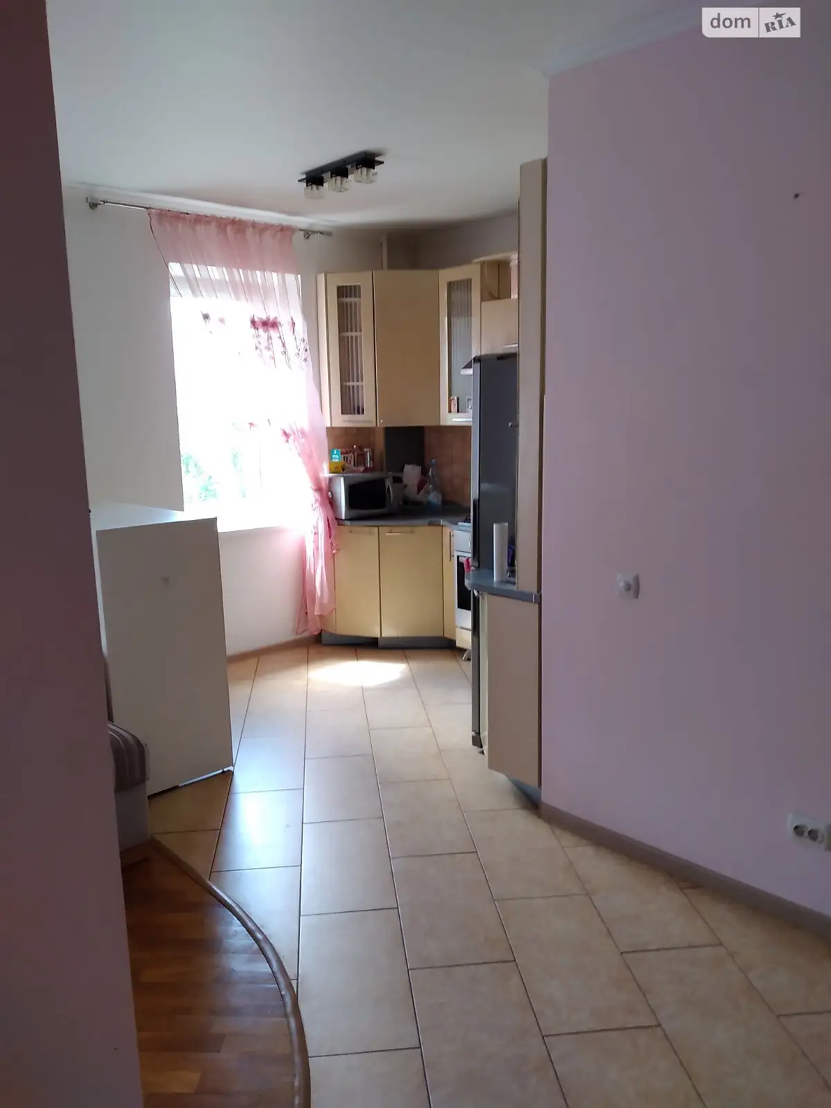 Продається 2-кімнатна квартира 52 кв. м у Бережанах, цена: 30600 $