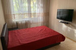 Продается 1-комнатная квартира 32 кв. м в Киеве, ул. Чигорина