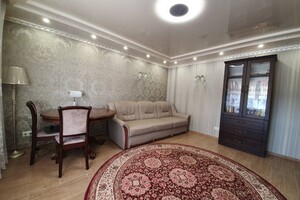 Продается 2-комнатная квартира 62 кв. м в Сумах, ул. Ремесленная
