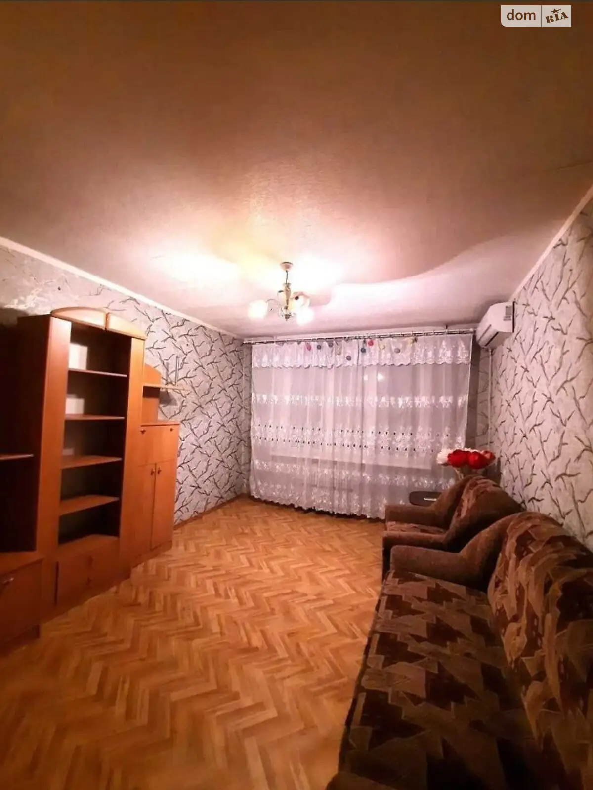 Продается 3-комнатная квартира 65 кв. м в Днепре, ул. Березинская, 26