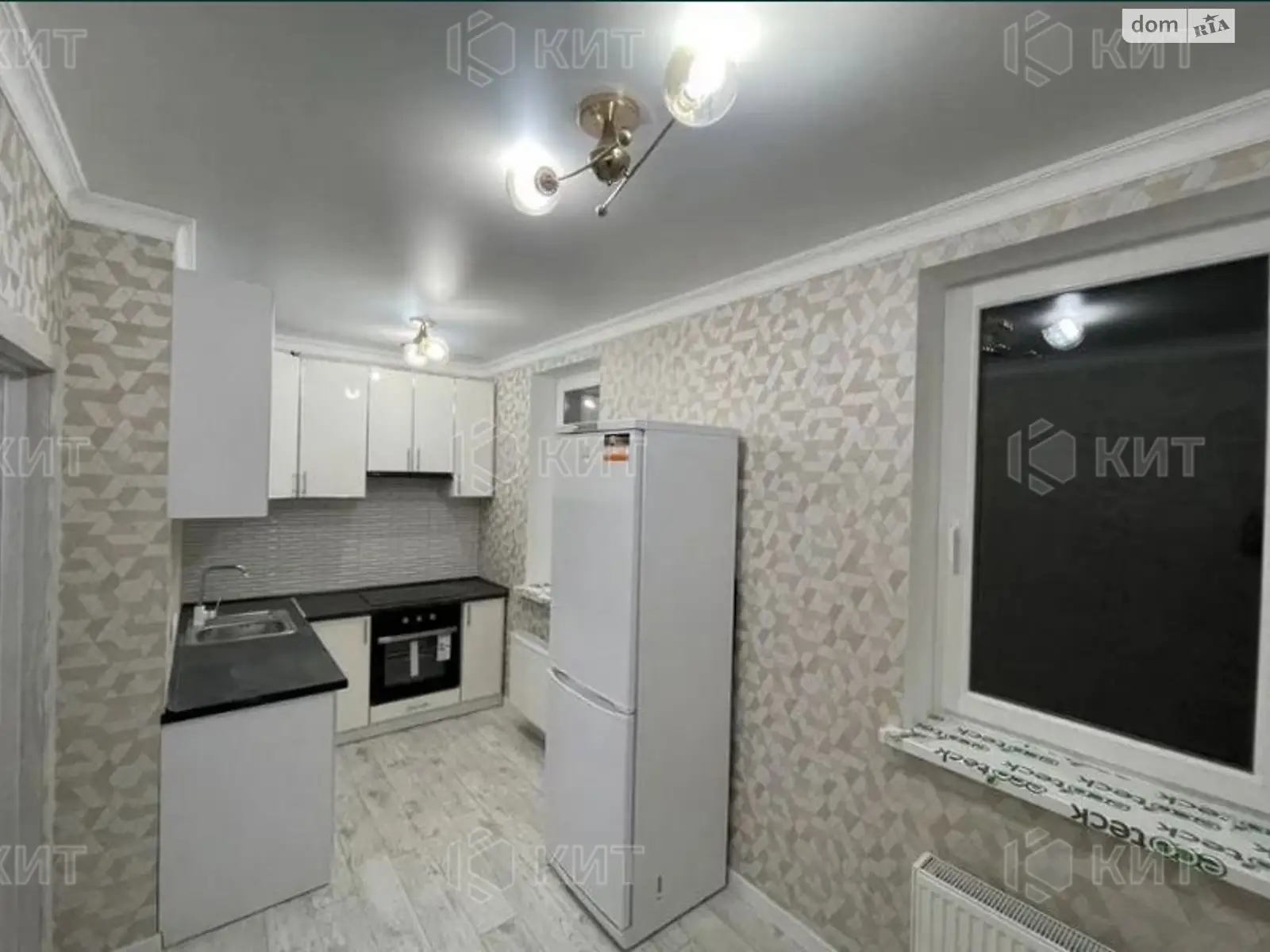 Продается 1-комнатная квартира 39.5 кв. м в Харькове, ул. Борткевича, 9 - фото 1