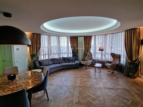 Сдается в аренду 3-комнатная квартира 139 кв. м в Киеве, ул. Демеевская