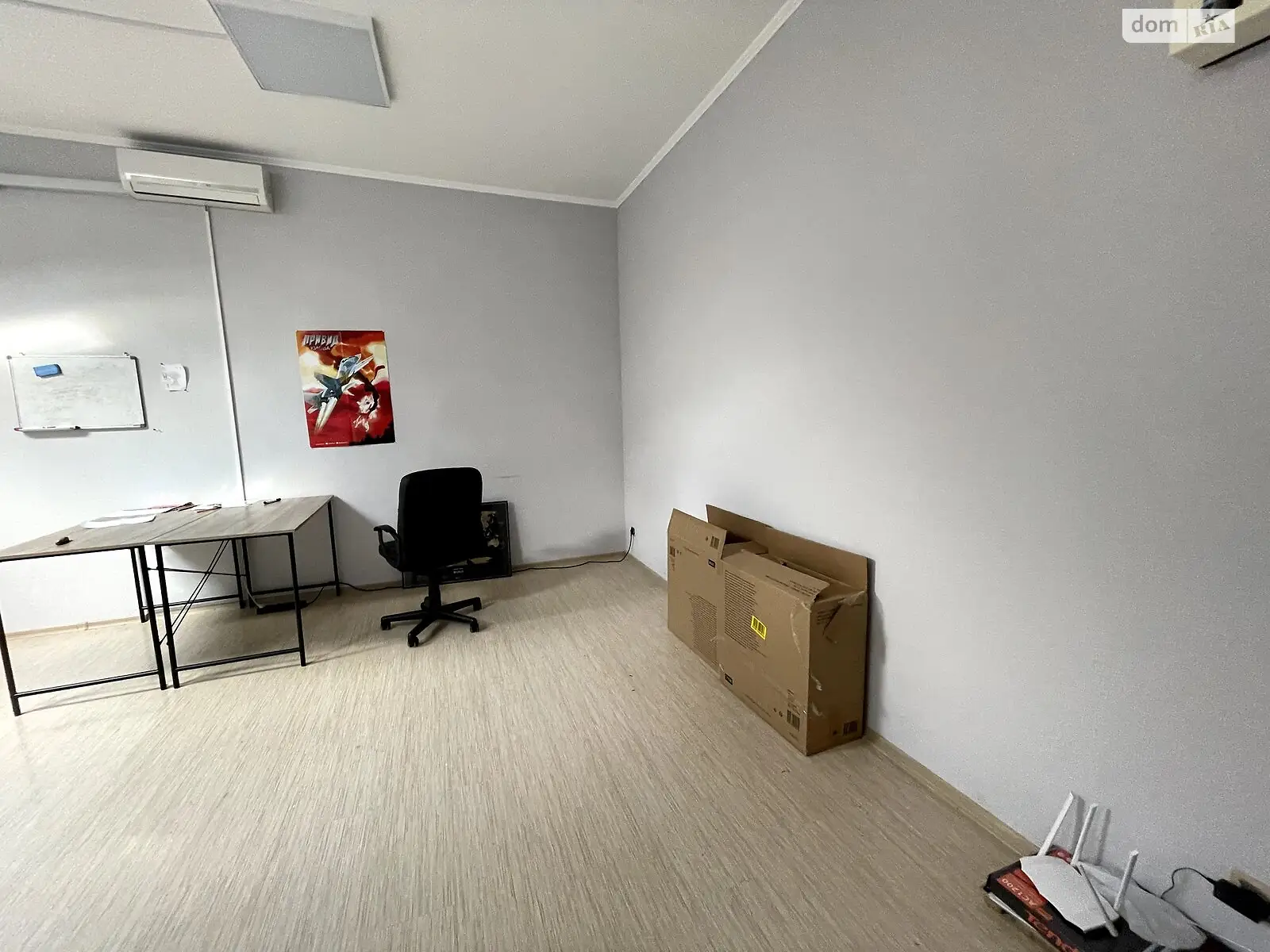Продается офис 300 кв. м в бизнес-центре - фото 3