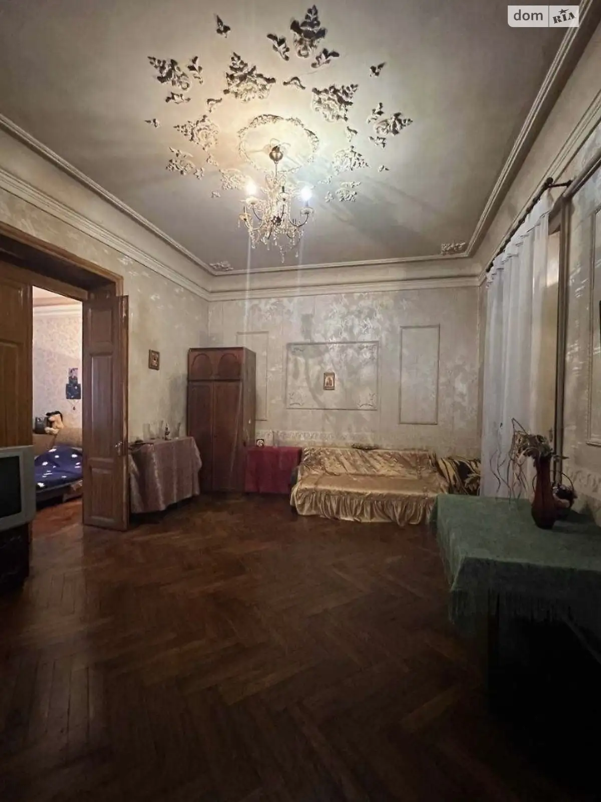 Продается 4-комнатная квартира 115 кв. м в Одессе, ул. Успенская, 89 - фото 1