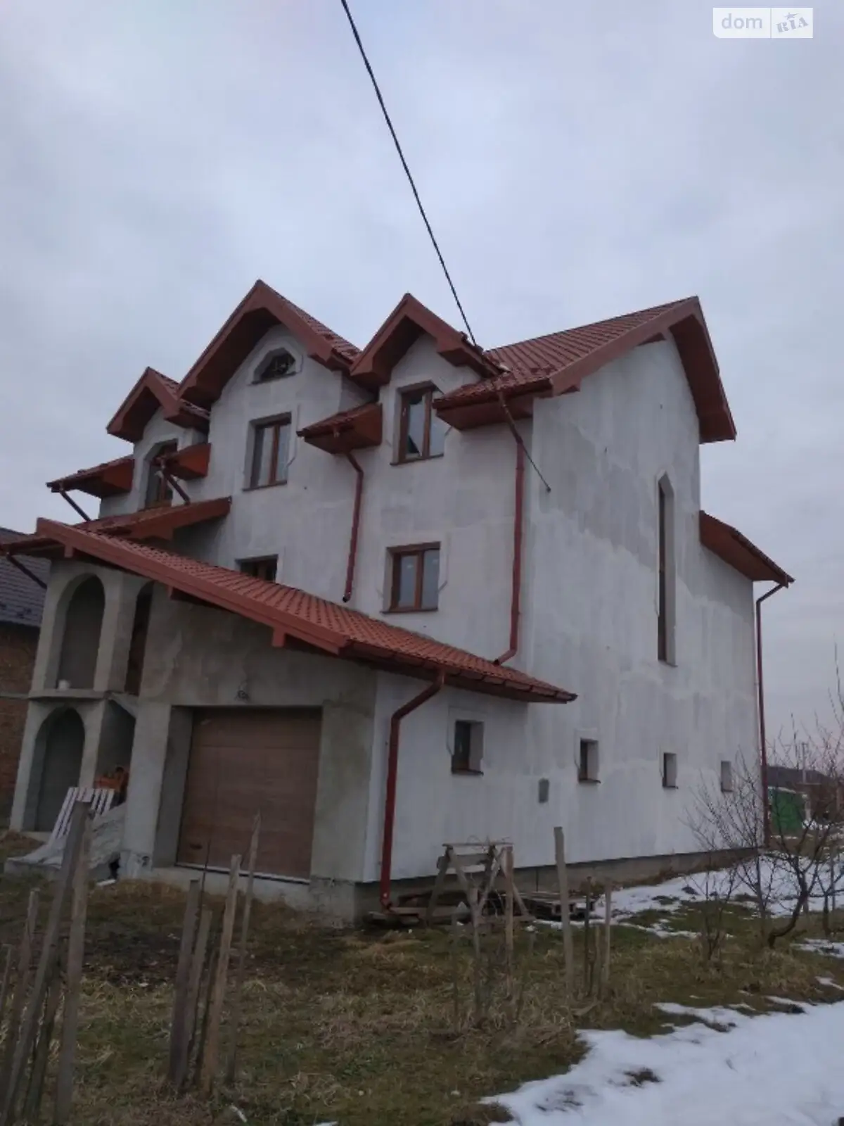 Продается дом на 2 этажа 350 кв. м с балконом, цена: 131500 $ - фото 1