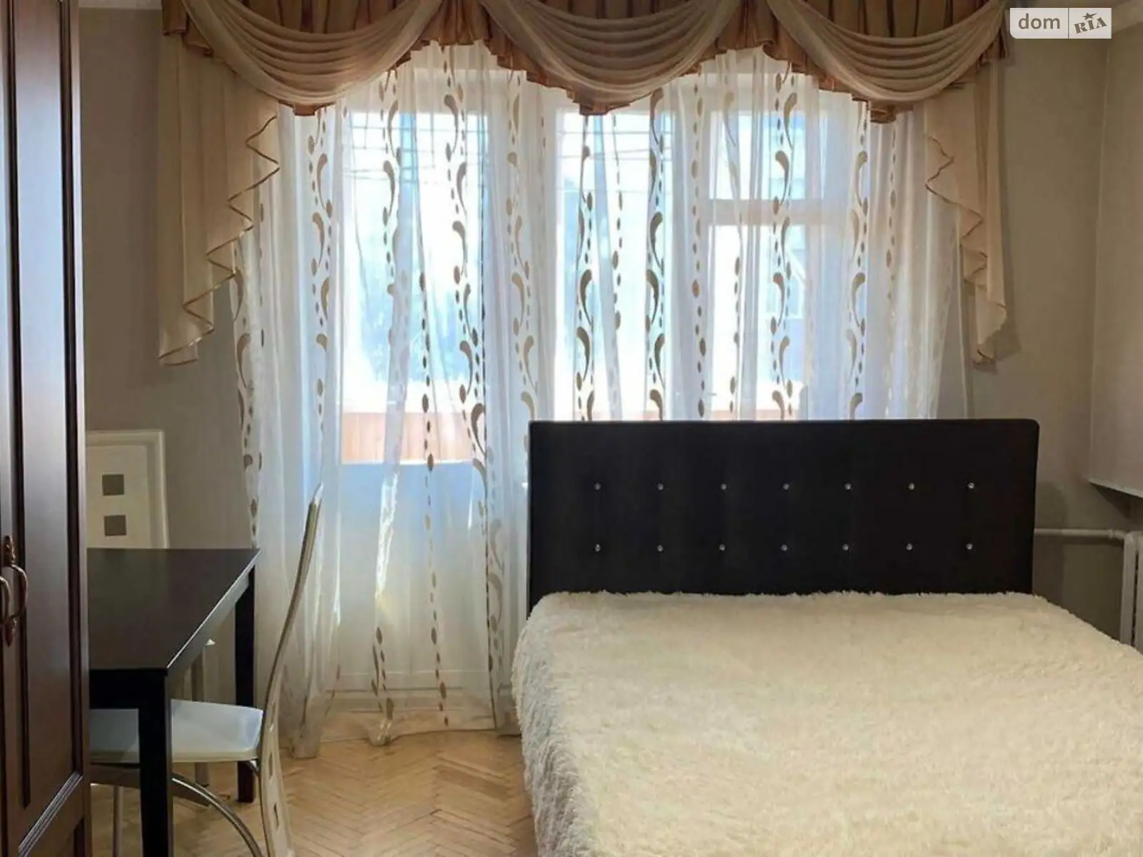 Продается 1-комнатная квартира 36 кв. м в Киеве, наб. Русановская, 8 - фото 1