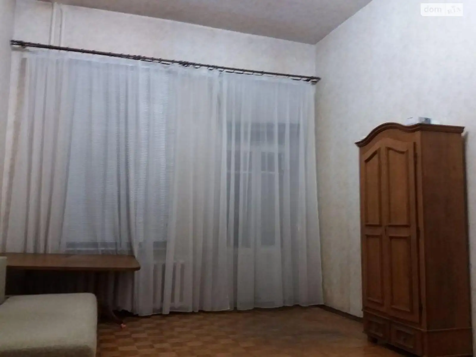 Продается 2-комнатная квартира 65 кв. м в Киеве, ул. Саксаганского, 36