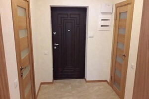 Продается 1-комнатная квартира 45 кв. м в Киеве, ул. Юрия Кондратюка