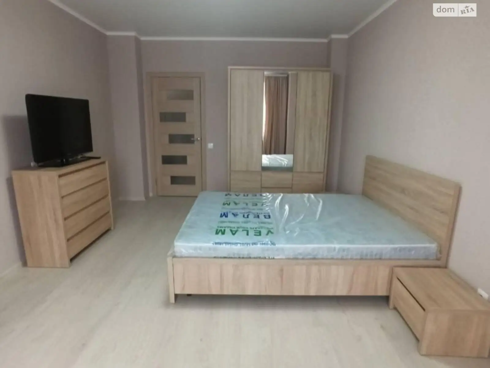 Продається 1-кімнатна квартира 45 кв. м у Одесі, ул. Гранітна