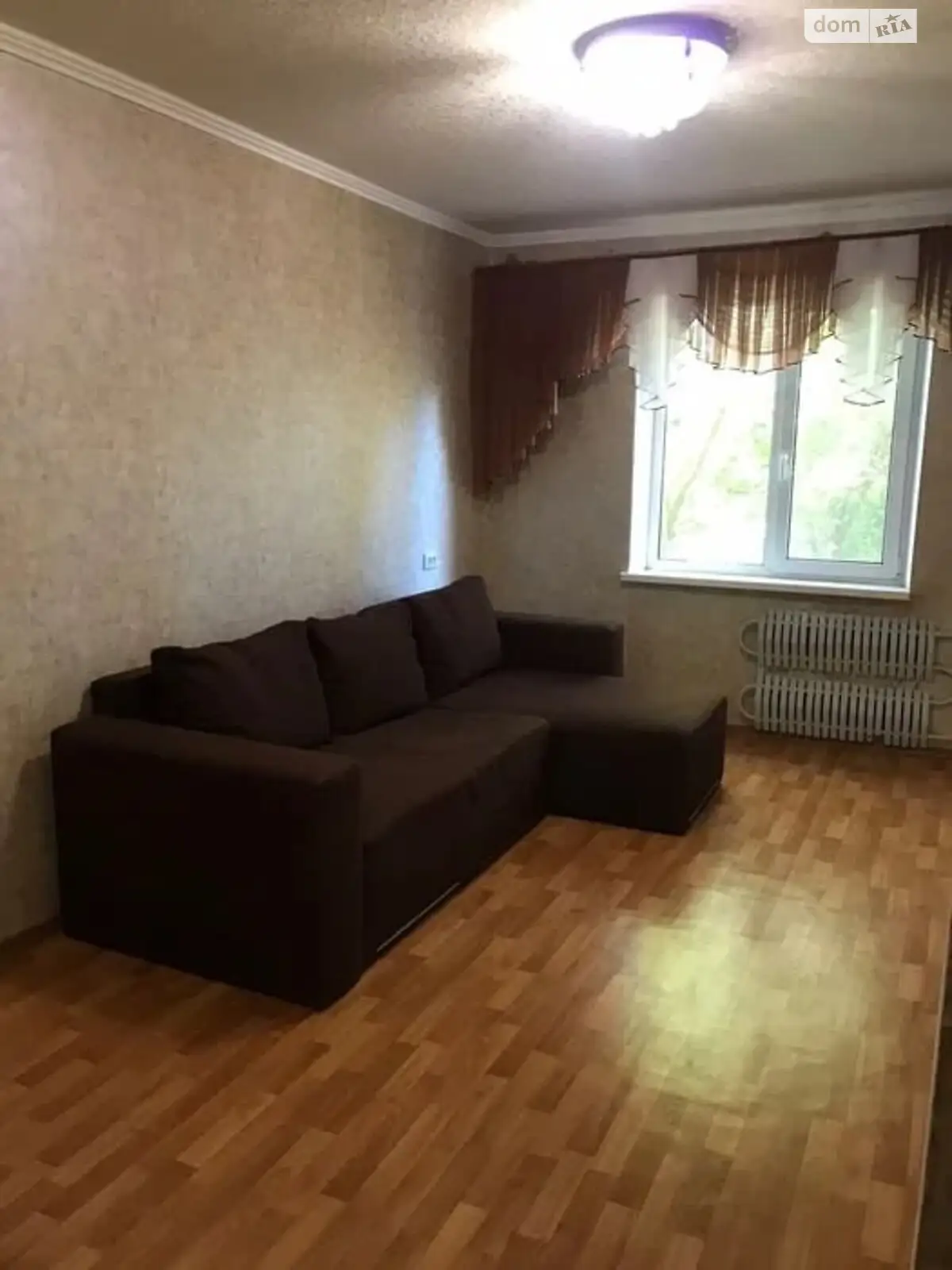 Продается 3-комнатная квартира 63 кв. м в Днепре, мас. Парус - фото 1