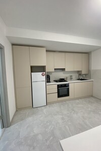 Здається в оренду 1-кімнатна квартира 51 кв. м у Ужгороді, цена: 350 $