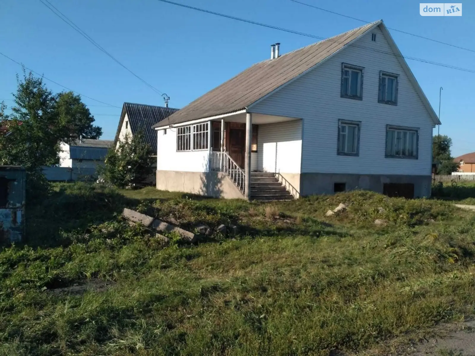 Продается дом на 2 этажа 257.7 кв. м с беседкой, цена: 41000 $ - фото 1