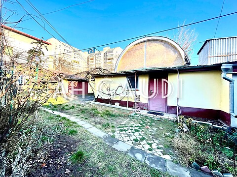 Продається частина будинку 90 кв. м з бесідкою, цена: 25000 $
