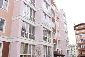 Продається 1-кімнатна квартира 36 кв. м у Ірпені, вул. Новооскольська