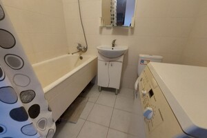 Довгострокова оренда квартири, Львів, р‑н. Шевченківський, Лінкольна Авраама вулиця, буд. 37