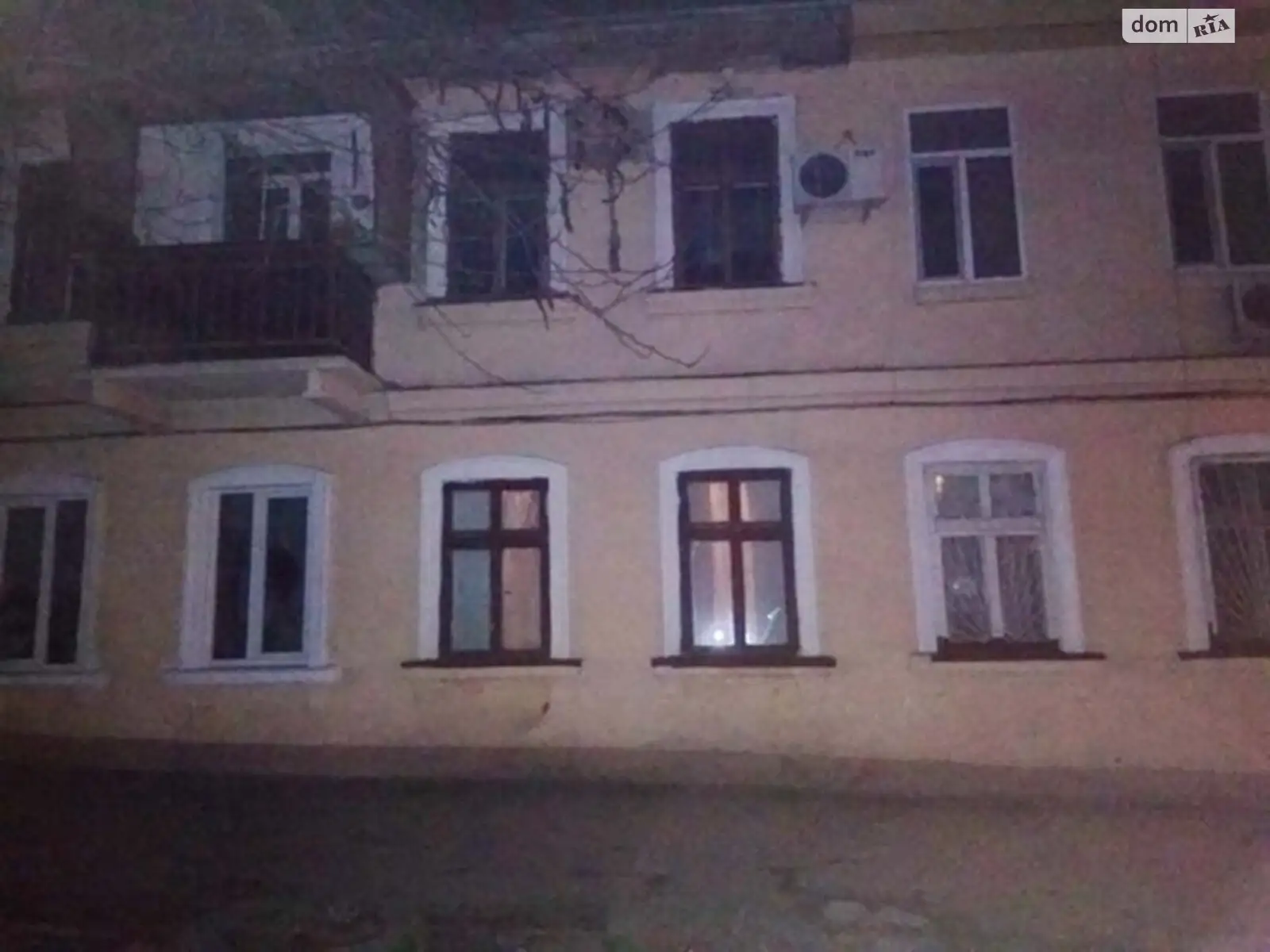 Продается 1-комнатная квартира 45 кв. м в Одессе, ул. Градоначальницкая