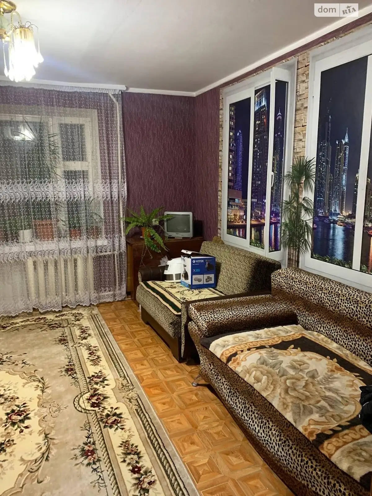 Продается 3-комнатная квартира 62 кв. м в Хмельницком