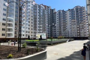 Продаж квартири, Івано-Франківськ, р‑н. Центр, Височана Семена вулиця