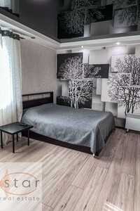 Сдается в аренду 1-комнатная квартира 40 кв. м в Чернигове, цена: 8000 грн