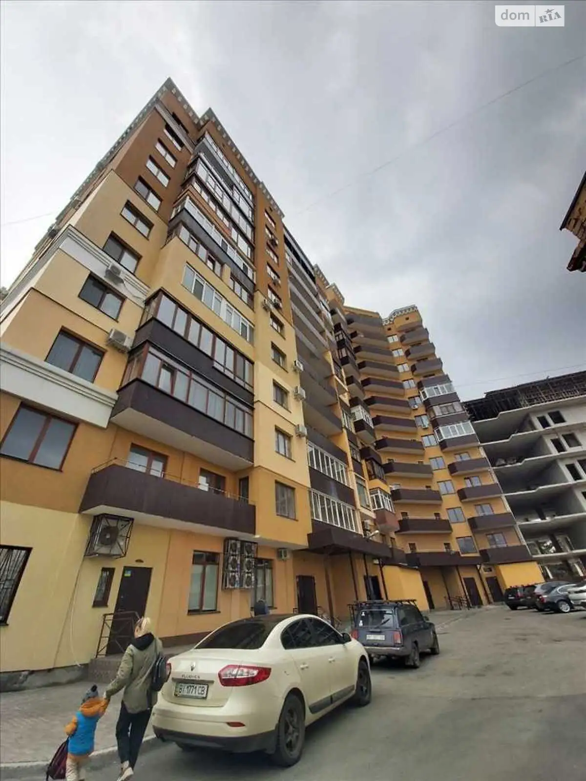 Продается 3-комнатная квартира 155 кв. м в Полтаве, цена: 120000 $